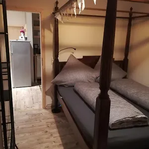Apartment Für Max. 10 Personen In Zentrum Süd, Leipzig